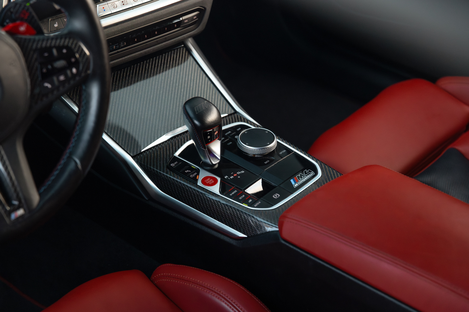 BMW M4 Competition 8
